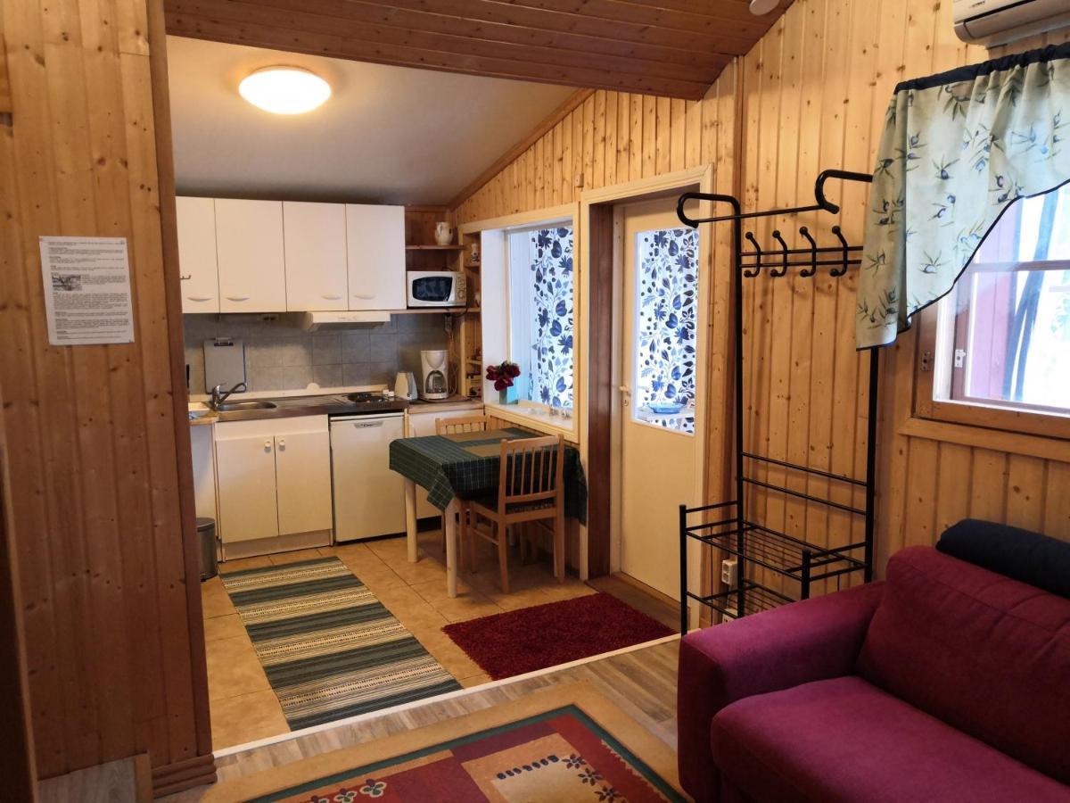 Hostel Mansikka Taipalsaari Extérieur photo