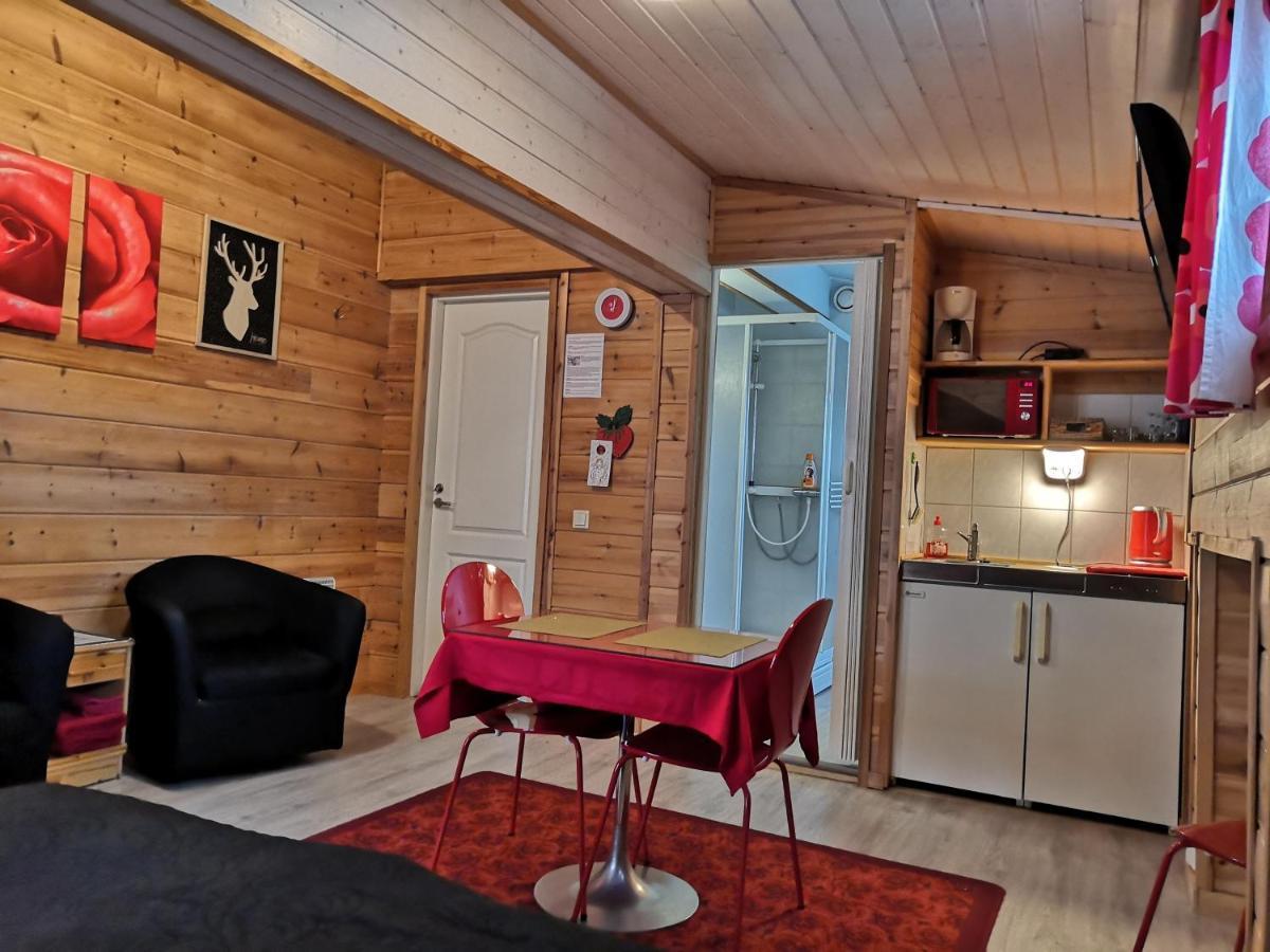 Hostel Mansikka Taipalsaari Extérieur photo