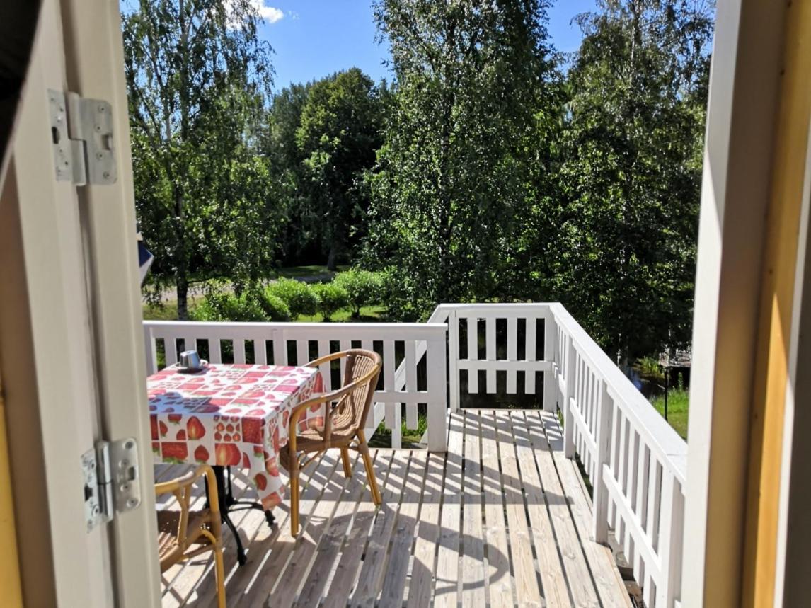 Hostel Mansikka Taipalsaari Extérieur photo