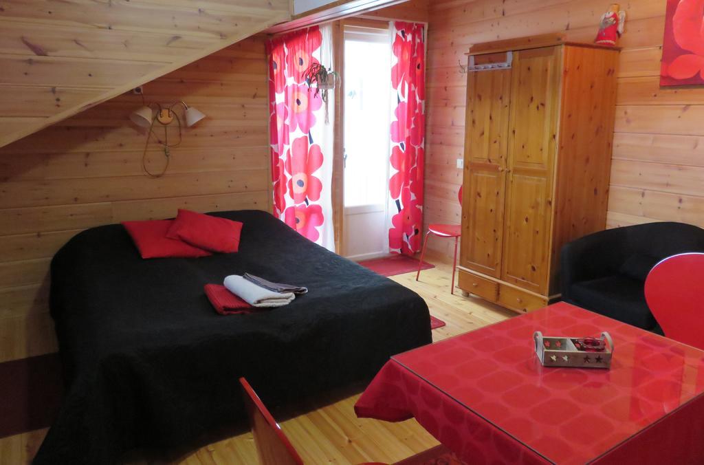 Hostel Mansikka Taipalsaari Extérieur photo